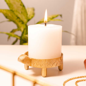 Kurma Candle Holder